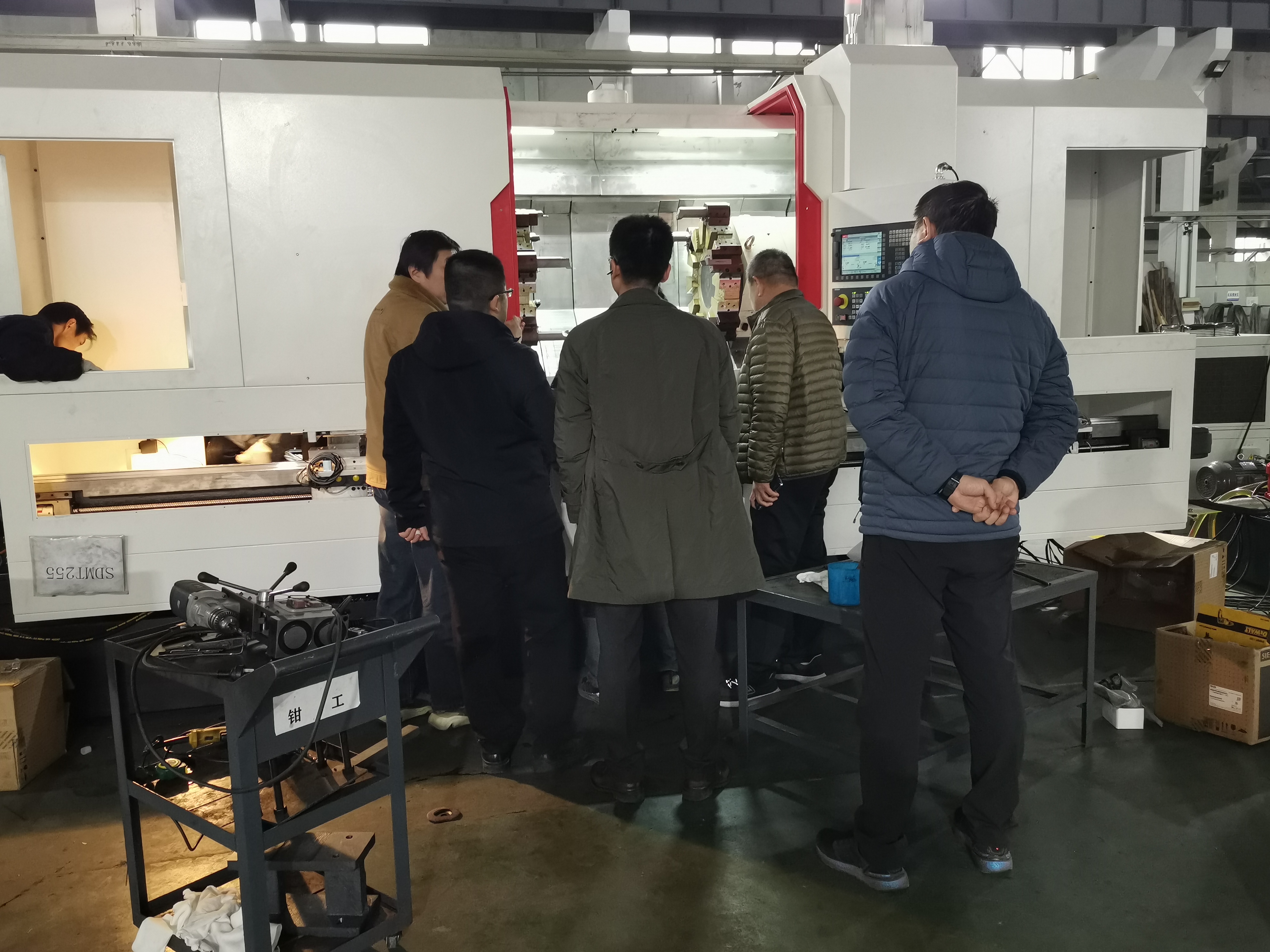 南京肯邁(mai)得機床攜(xie)多款産品(pin)亮相CCMT2018